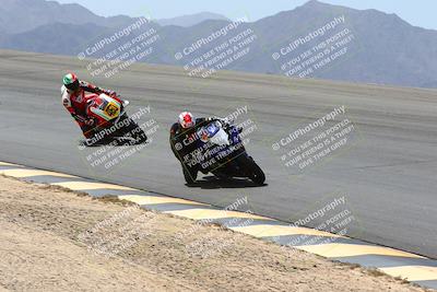 media/Apr-10-2022-SoCal Trackdays (Sun) [[f104b12566]]/Bowl (11am)/